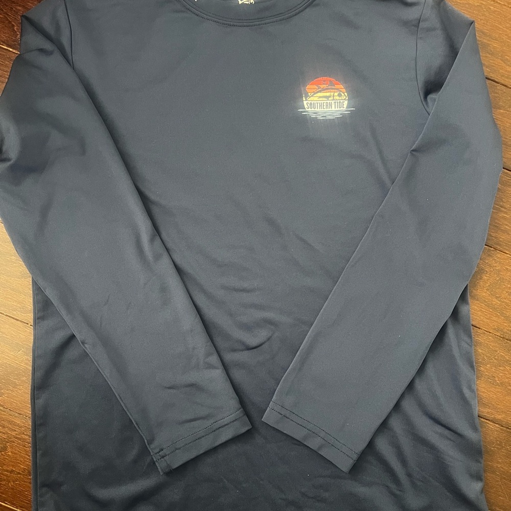 Boys Medium Southern Tide Performance Long Sleeve